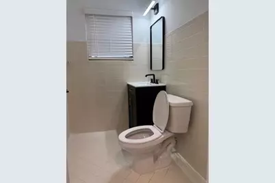 608 SE 6th Street #6, Fort Lauderdale, FL 33301 - Photo 6