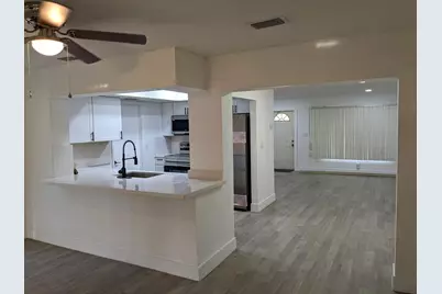 4906 NW 53rd Court, Tamarac, FL 33319 - Photo 8