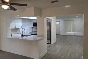 4906 NW 53rd Ct, Tamarac, FL 33319 - Photo 8