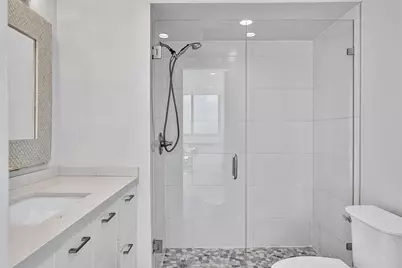 2715 N Ocean Boulevard #18E, Fort Lauderdale, FL 33308 - Photo 8