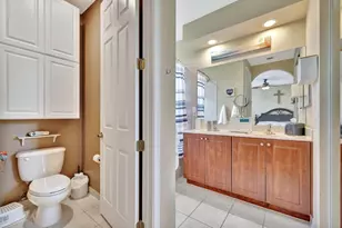 2851 W Prospect Rd Unit, Tamarac, FL 33309 - Photo 28