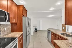 290 NW 65th Ave, Margate, FL 33063 - Photo 20