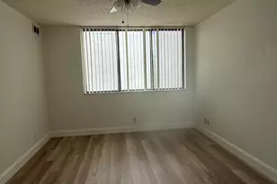 4222 Inverrary Blvd, Lauderhill, FL 33319 - Photo 10