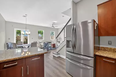 3024 NE 5th Terrace #10, Wilton Manors, FL 33334 - Photo 10