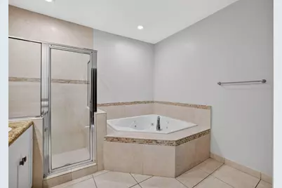 3024 NE 5th Terrace #10, Wilton Manors, FL 33334 - Photo 24