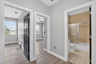 3024 NE 5th Terrace, Wilton Manors, FL 33334 - Photo 22