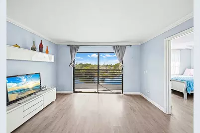10466 Sunrise Lakes Boulevard #312, Sunrise, FL 33322 - Photo 18