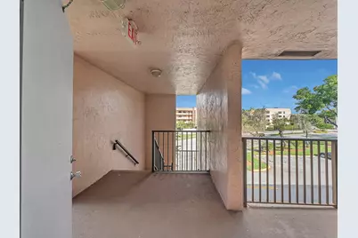 10466 Sunrise Lakes Boulevard #312, Sunrise, FL 33322 - Photo 38