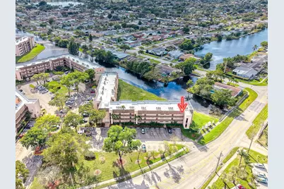 10466 Sunrise Lakes Boulevard #312, Sunrise, FL 33322 - Photo 4