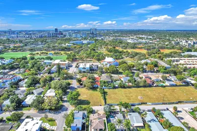 806 NE 16th Avenue, Fort Lauderdale, FL 33304 - Photo 50
