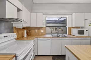 16807 Patio Village Ln, Weston, FL 33326 - Photo 24