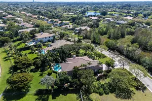 11047 Garden Ridge Ct, Davie, FL 33328 - Photo 60