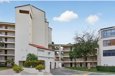 2314 S Cypress Bend Drive #114, Pompano Beach, FL 33069 - Photo 1