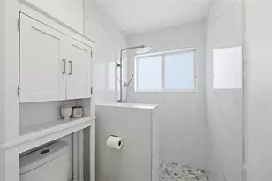 8340 SW 27th Pl, Davie, FL 33328 - Photo 14