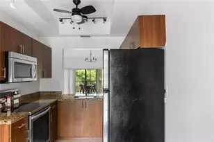 2067 SW 15th St, Deerfield Beach, FL 33442 - Photo 18