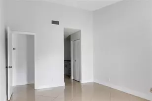 2067 SW 15th St, Deerfield Beach, FL 33442 - Photo 10