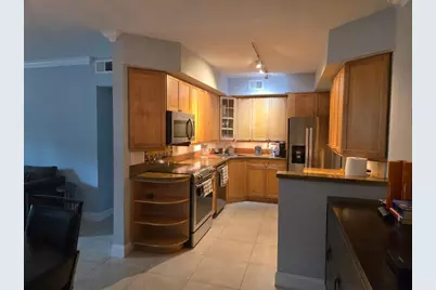 669 W Oakland Park Boulevard #120-B, Fort Lauderdale, FL 33311 - Photo 2