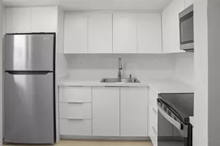 899 SE 2nd Ave, Deerfield Beach, FL 33441 - Photo 2