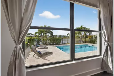 15798 Cresswind Place, Loxahatchee, FL 33470 - Photo 24