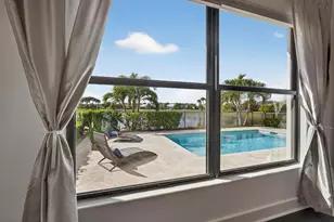 15798 Cresswind Pl, Loxahatchee, FL 33470 - Photo 24