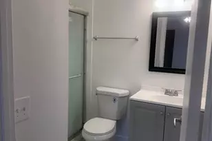 720 Meadows Cir, Boynton Beach, FL 33436 - Photo 10