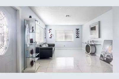 2711 NW 24th Court, Fort Lauderdale, FL 33311 - Photo 16