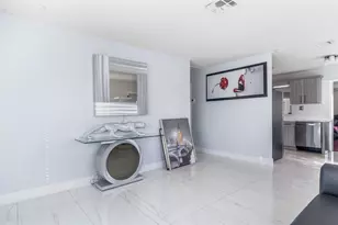 2711 NW 24th Ct, Fort Lauderdale, FL 33311 - Photo 20