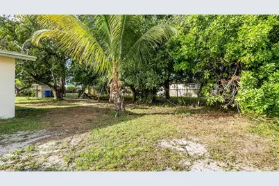 2711 NW 24th Court, Fort Lauderdale, FL 33311 - Photo 8