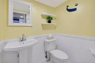 2312 S Cypress Bend Dr, Pompano Beach, FL 33069 - Photo 14