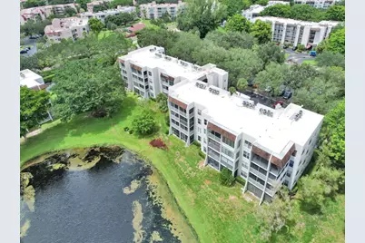 9235 Lagoon Place #308, Davie, FL 33324 - Photo 2