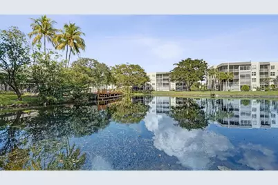 9235 Lagoon Place #308, Davie, FL 33324 - Photo 1