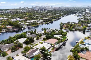 1735 NE 23rd Ave, Fort Lauderdale, FL 33305 - Photo 14