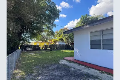 2156 NW 66th Street, Miami, FL 33147 - Photo 4