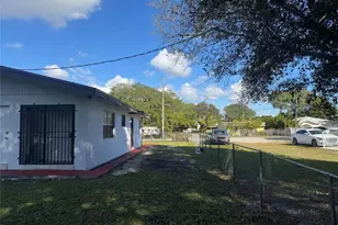 2156 NW 66th St, Miami, FL 33147 - Photo 8