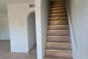 609 SW 79th Terrace, North Lauderdale, FL 33068 - Photo 8