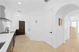 920 SW 8th St, Fort Lauderdale, FL 33315 - Photo 10