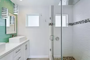 2020 N Victoria Park Rd, Fort Lauderdale, FL 33305 - Photo 18