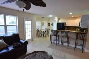 6563 Constance St, Lake Worth, FL 33467 - Photo 10