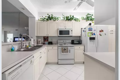 7647 Southampton Terrace #202, Tamarac, FL 33321 - Photo 14