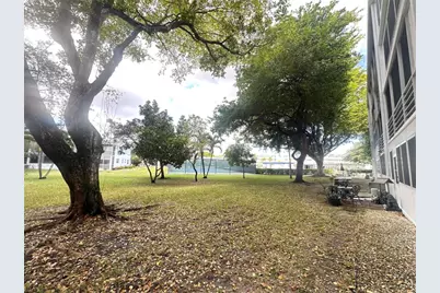 1076 Newport Q #1076, Deerfield Beach, FL 33442 - Photo 22