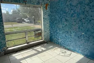 6911 Harding St, Hollywood, FL 33024 - Photo 8