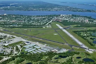 1021 SE Monterey Rd, Stuart, FL 34994 - Photo 10