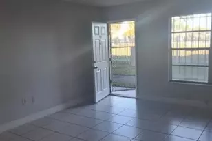 251 NW 177th St, Miami, FL 33169 - Photo 2