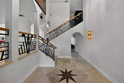 629 Kensington Place, Wilton Manors, FL 33305 - Photo 2