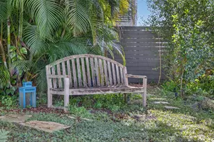 780 NW 33rd St, Oakland Park, FL 33309 - Photo 38