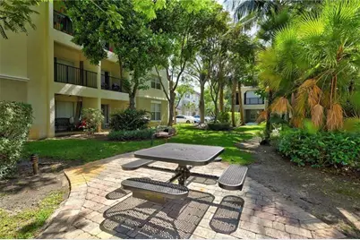 5880 W Sample Road #206, Pompano Beach, FL 33067 - Photo 36