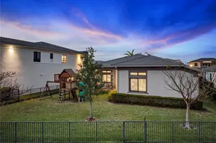 10490 Mira Vista Dr, Parkland, FL 33076 - Photo 12