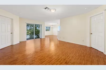 8496 NW 40th Street, Coral Springs, FL 33065 - Photo 10