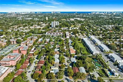 581 NW 17th Place, Fort Lauderdale, FL 33311 - Photo 14