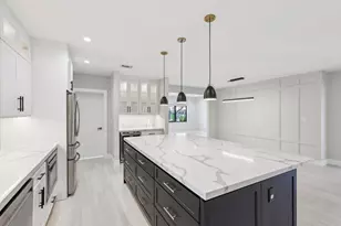 1660 SW 32nd Ct, Miami, FL 33145 - Photo 12